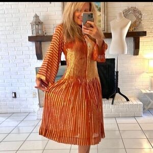 Vintage Albert Nipon, Stunning Metallic Copper Gold Pleated Dress EUC – Size 8